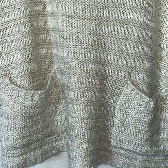 NWT Madden Girl Ivory Sweater Poncho One Size - Picture 3 of 4